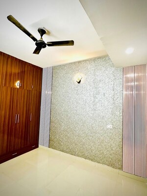 Bedroom in 3 BHK Builder Floor at Pir Machalla – for Sale