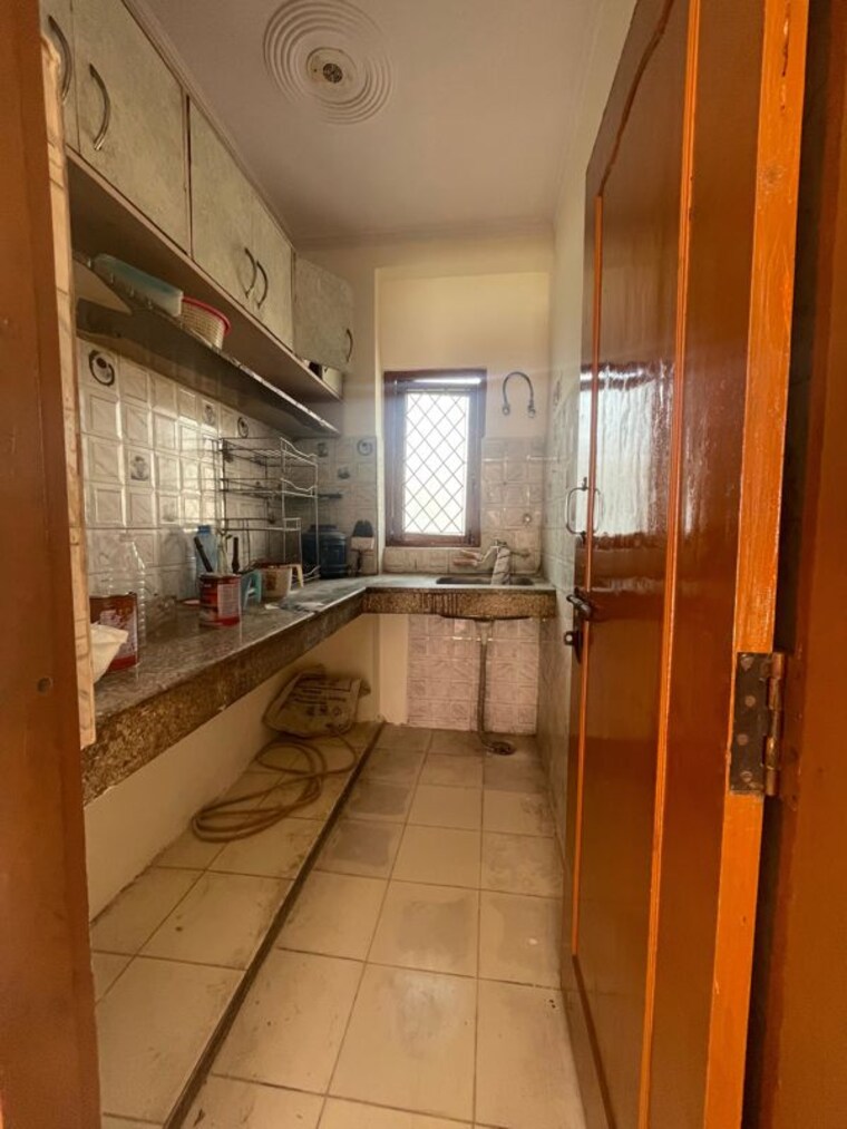 Kitchen, chattarpur 2 Bedroom 800 Sq.Ft. Builder Floor In Chattarpur Delhi 9973081