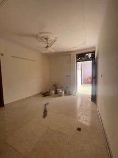 2 BHK + Servant Room Builder Floor For Rent in Chattarpur