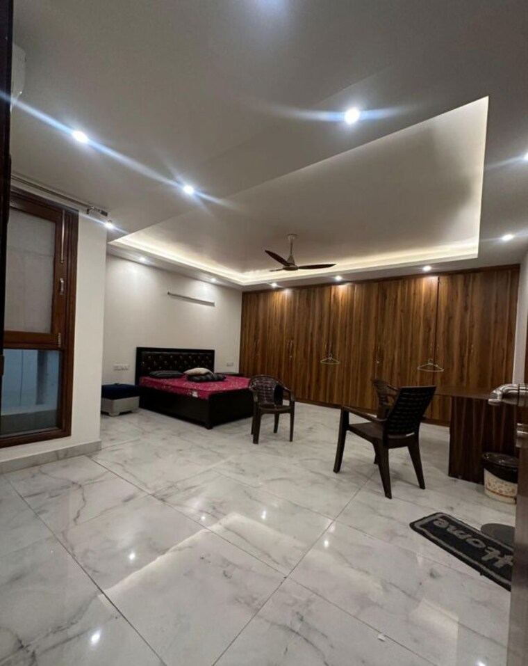 Living Room, saket 3 Bedroom 1800 Sq.Ft. Builder Floor In Saket Delhi 9973098