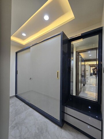 Room in 3 BHK Apartment at Viraj Kamal Apartment, Gopalpura – for Sale