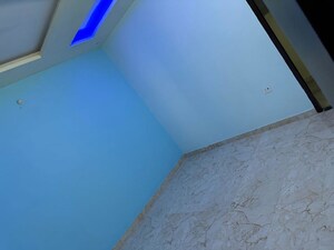 Room in 3 BHK Independent House at Bijnor Road – for Sale