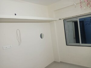 Room in 1 BHK Builder Floor at Mundhwa – for Rent