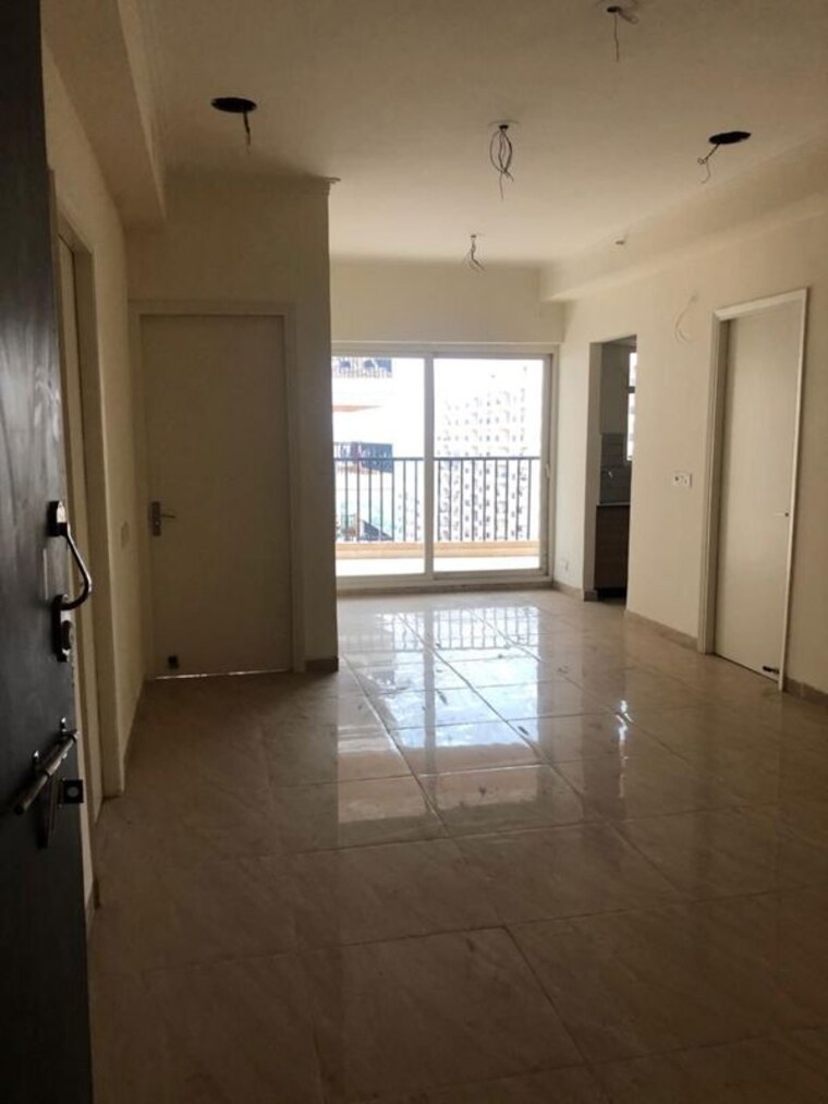 Room, gaur-yamuna-city 2 Bedroom 1040 Sq.Ft. Apartment In Gaur Yamuna City Greater Noida 9973161