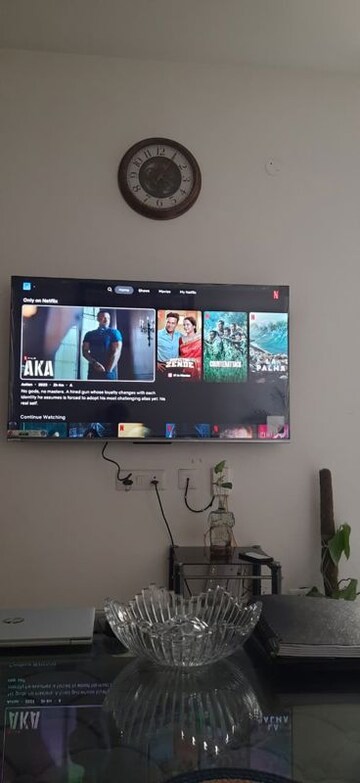 Furnished Amenities in 2 BHK Apartment at Aerocity – for Rent