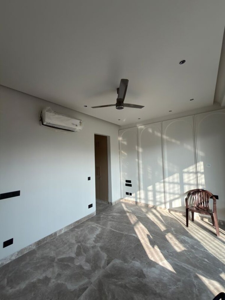 Kitchen, bptp-green-oaks 3 Bedroom 1650 Sq.Ft. Builder Floor In Sector 70a Gurgaon 9973183