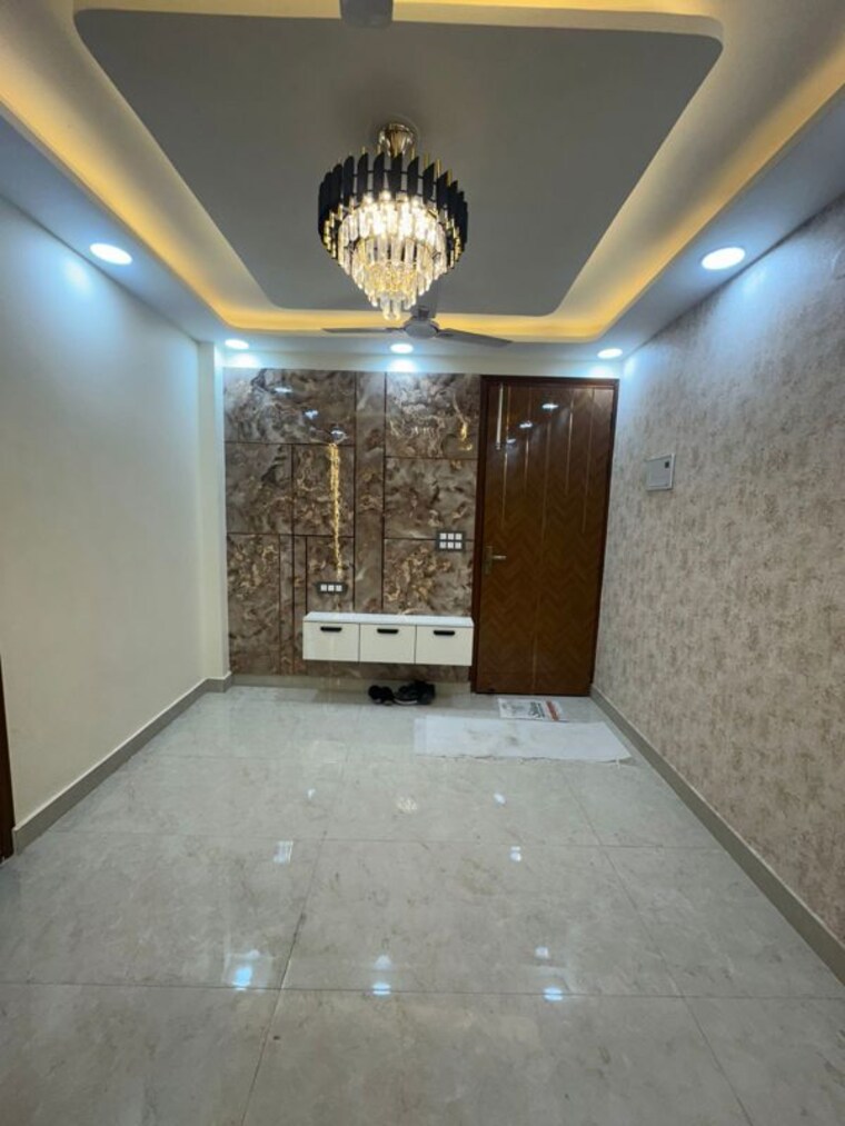 Living Room, dwarka mor 3 Bedroom 900 Sq.Ft. Apartment In Dwarka Mor Delhi 9951055