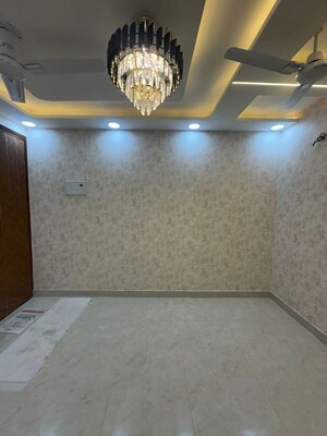 Living Room in 3 BHK Apartment at Dwarka Mor – for Rent