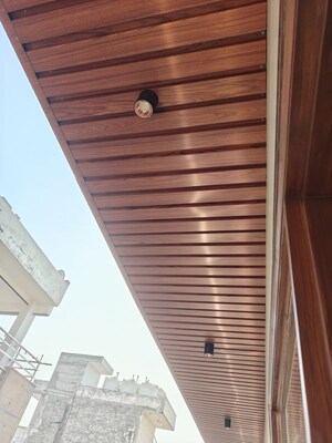 Balcony in 3 BHK Builder Floor at Azadpur – for Sale