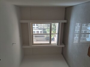 Room in 3 BHK Apartment at Nyati Era, Dhanori – for Rent