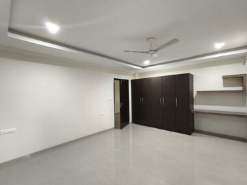 Room in 4 BHK Villa at Rajapushpa Open Skies, Kokapet – for Rent