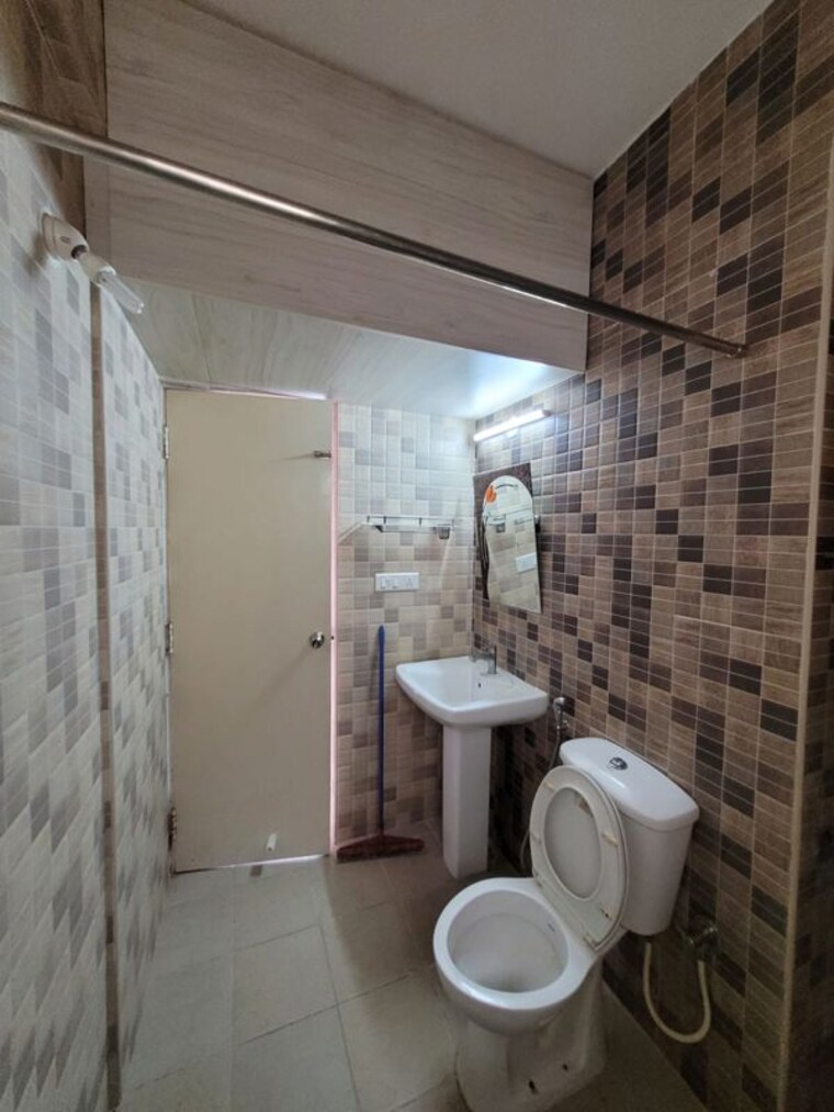 Bathroom, dhammanagi-lilium-gardenia 2 Bedroom 1000 Sq.Ft. Apartment In Thanisandra Bangalore 9973277