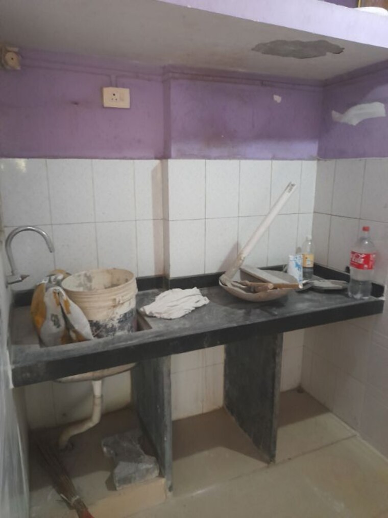 Kitchen, kurla west 1 Bedroom 320 Sq.Ft. Apartment In Kurla West Mumbai 9973335