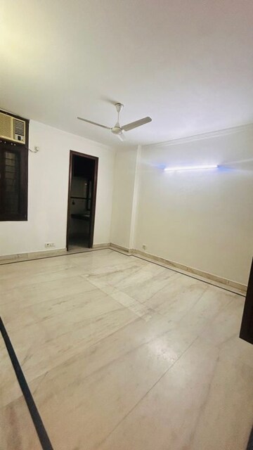 Room in 2 BHK Builder Floor at Malviya Nagar – for Rent