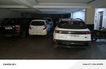 Parking in 3 BHK Apartment at Palam Village – for Rent