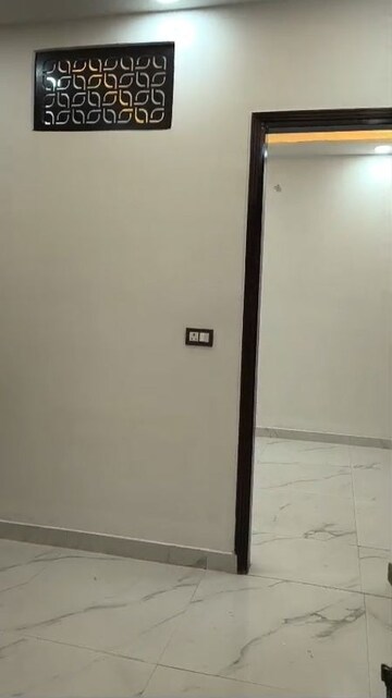 1 BHK Builder Floor For Sale in Rohini Sector 23