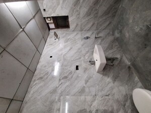 Bathroom in 3 BHK Apartment at Kondapur – for Rent