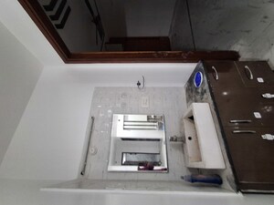 Furnished Amenities in 3 BHK Apartment at Kondapur – for Rent