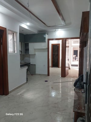 Kitchen in 2 BHK Builder Floor at Sector 73 – for Sale