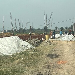  Plot – Exterior View View at Bharat Colony - for Sale