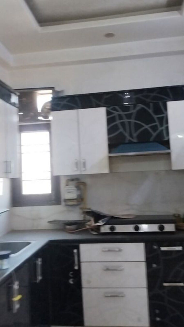 Kitchen, niti khand ii 3 Bedroom 1350 Sq.Ft. Builder Floor In Niti Khand ii Ghaziabad 9973871