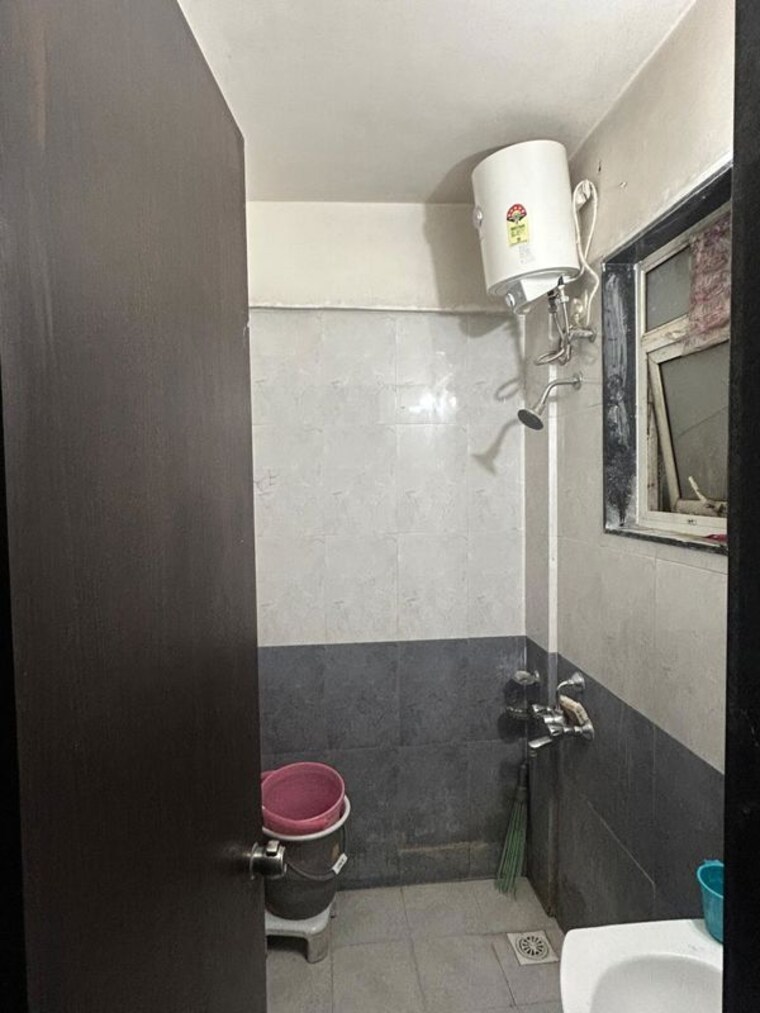 Bathroom, tribute-vihana 1 Bedroom 615 Sq.Ft. Apartment In Mundhwa Pune 9973895