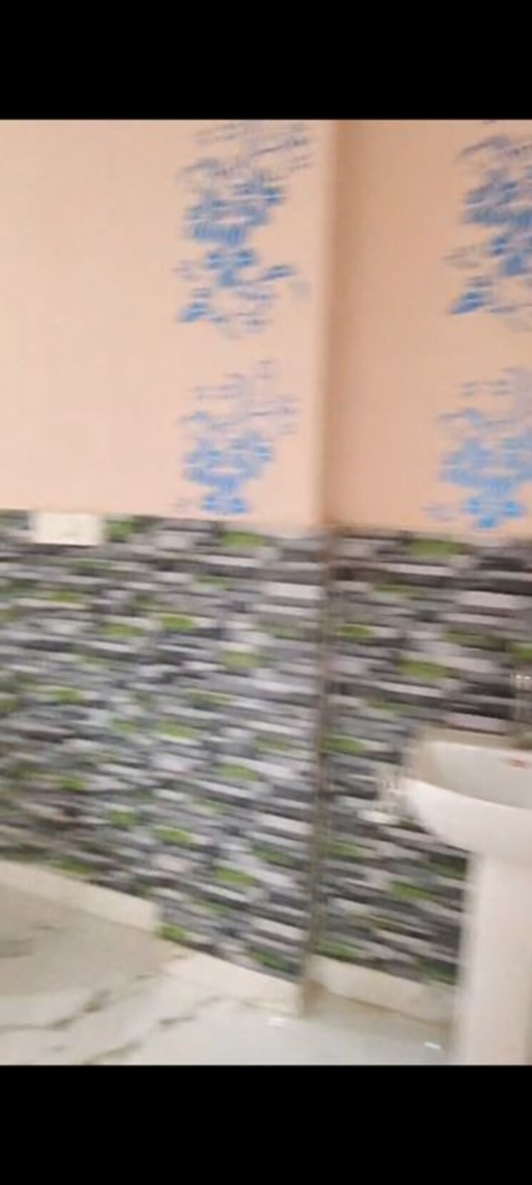 Swimming Pool, dwarka mor 2 Bedroom 55 Sq.Mt. Builder Floor In Dwarka Mor Delhi 9973927