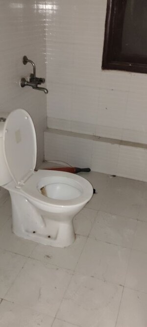 Bathroom in 2 BHK Apartment at Omaxe Heights, Sector 86 – for Sale