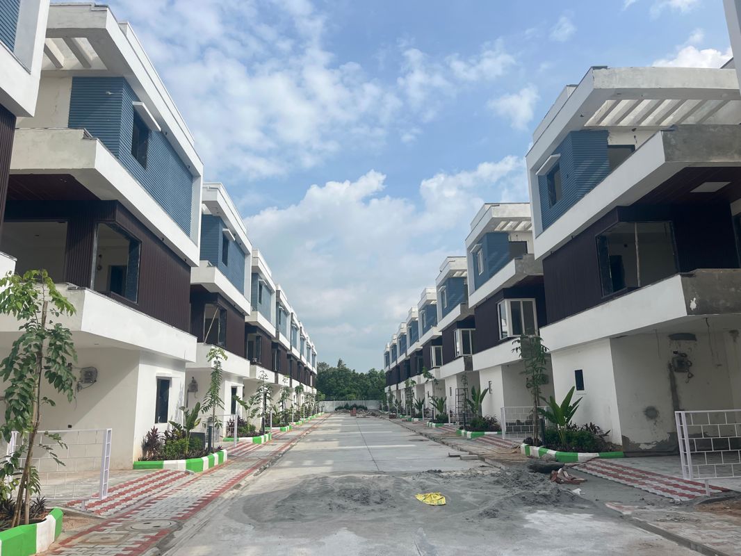 4 BHK 2000 Sq.Ft. Villa in Vilva The Ambience Vista