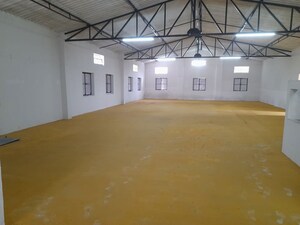  Warehouse For Rent in Perunduari