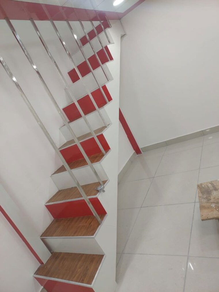 undefined, gaur-city-center Commercial Shop 300 Sq.Ft. In Sector 4 Greater Noida Greater Noida 9974247