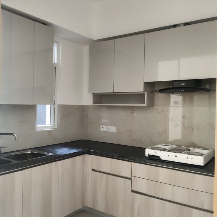 Kitchen, smart-world-orchard 3 Bedroom 1630 Sq.Ft. Apartment In Sector 61 Gurgaon 9974449