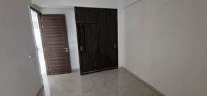Room in 3.5 BHK Independent House at Smart World Gems, Sector 89 – for Sale