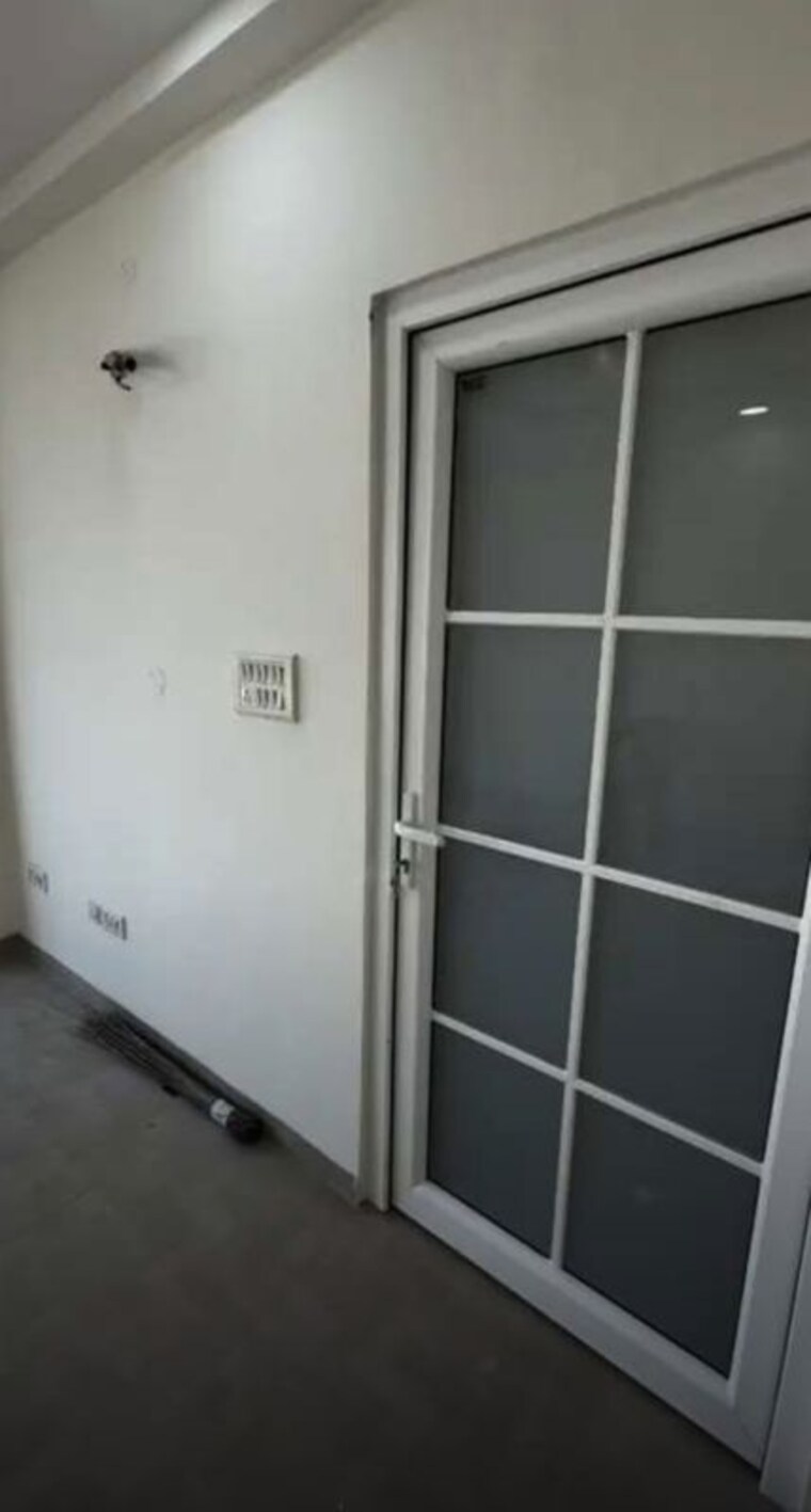 Balcony, niralanagar 3 Bedroom 1800 Sq.Ft. Apartment In Niralanagar Lucknow 9974497