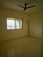 3 BHK 1500 Sq.Ft. Apartment in Tain Square