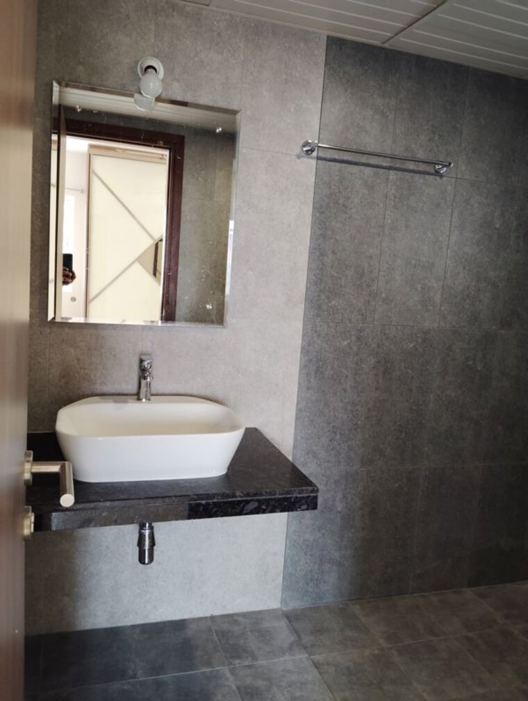 Bathroom, prestige-tranquil 2.5 Bedroom 1390 Sq.Ft. Apartment In Kokapet Hyderabad 9974826