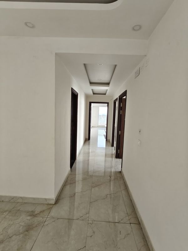 3 BHK 1611 Sq.Ft. Apartment in Rishita Manhattan