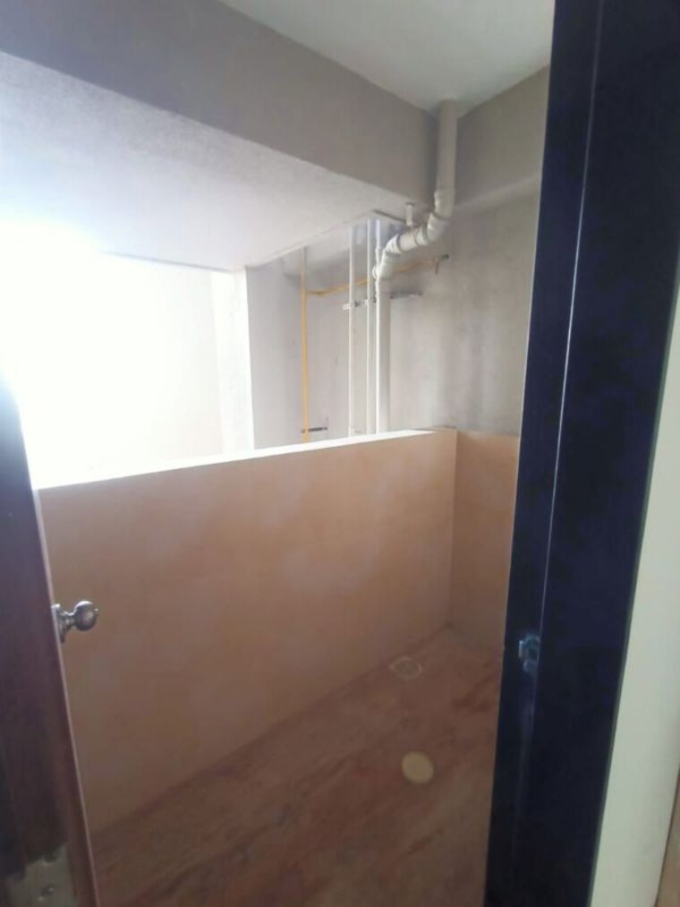 Room, krishna-amorapolis 3 Bedroom 1012 Sq.Ft. Apartment In Dhanori Pune 9974844