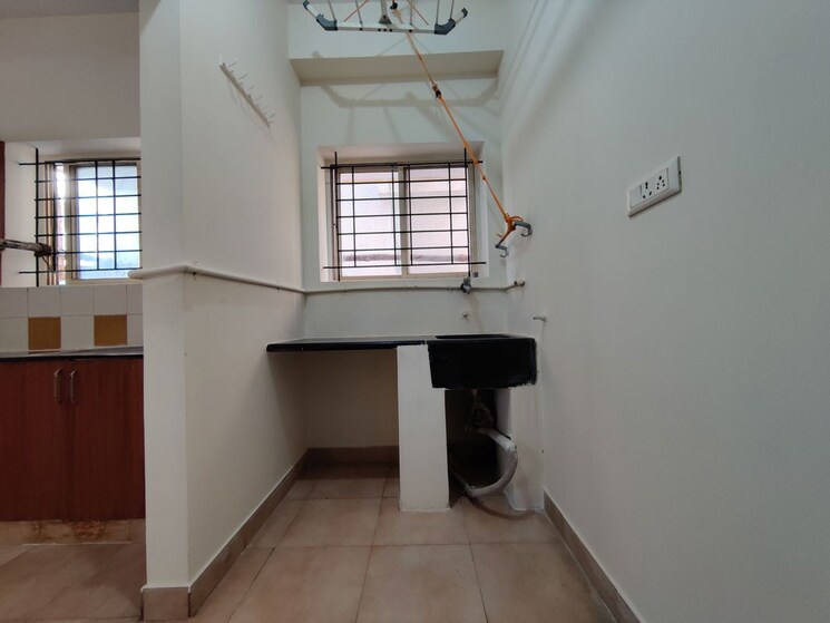 Kitchen, v-v-emerald  1564 Sq.Ft. Apartment In Horamavu Bangalore 9974947