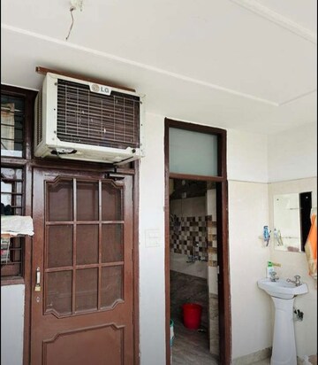 Kitchen in 1 BHK Builder Floor at Sector 19 – for Rent