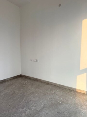 Room in 2 BHK Apartment at Prestige Jasdan Classic, Mahalaxmi – for Sale