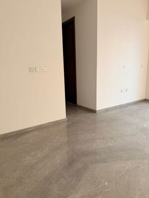 Room in 2 BHK Apartment at Prestige Jasdan Classic, Mahalaxmi – for Sale