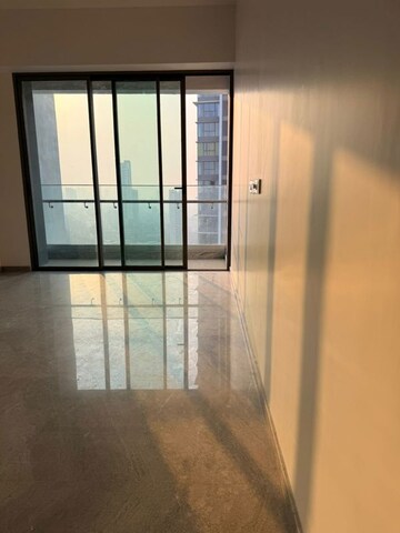 Room in 2 BHK Apartment at Prestige Jasdan Classic, Mahalaxmi – for Sale