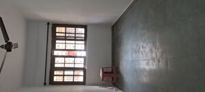 Room in 4 BHK Apartment at Sarita Vihar – for Rent