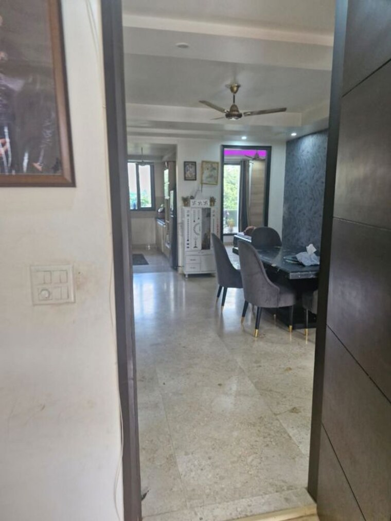 Living Room, ansal-api-esencia 4 Bedroom 2200 Sq.Ft. Villa In Sector 67 Gurgaon 9975107