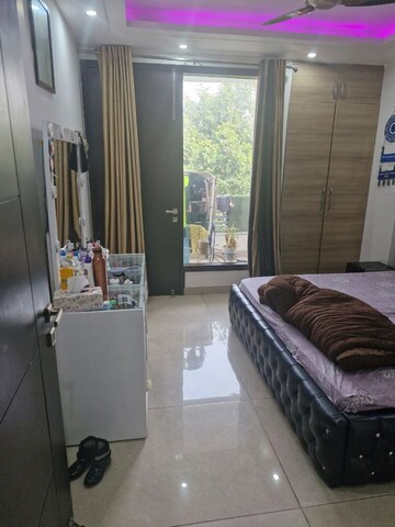 Bedroom in 4 BHK Villa at Ansal API Esencia, Sector 67 – for Sale