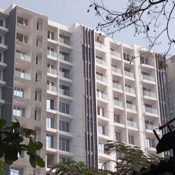 1.5 BHK Apartment For Sale in Andheri West