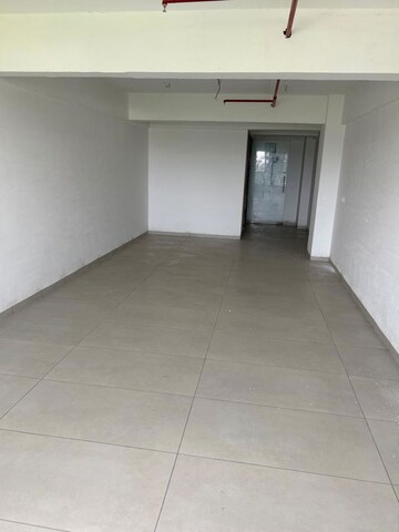 Room in  Office Space at Vaishnodevi Circle – for Rent