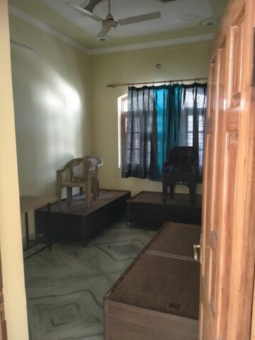 Room in  Pg at Clement Town – for Rent