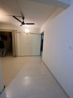 2 BHK + Servant Room Apartment For Rent in Pride Aashiyana